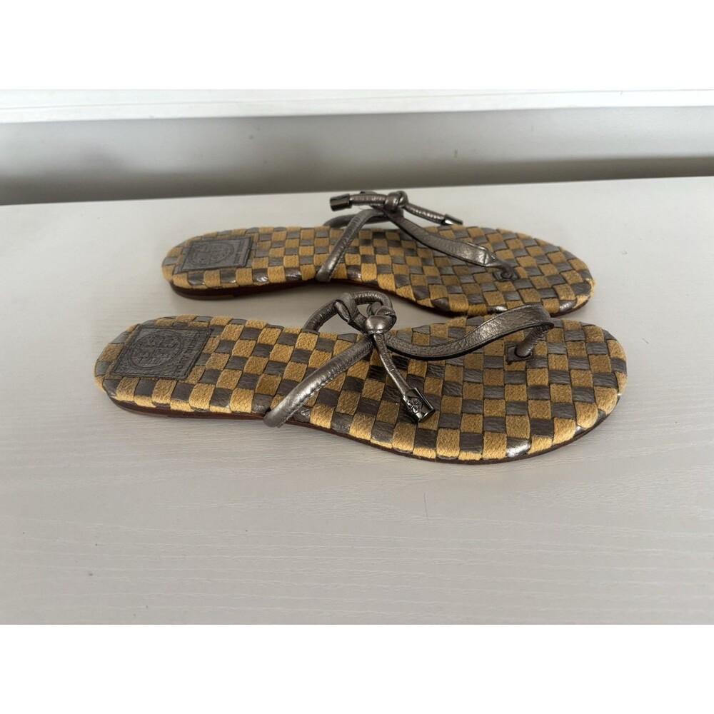TORY BURCH Thong Sandals Silver Size 10 Metallic Gray Silver  Rd Description